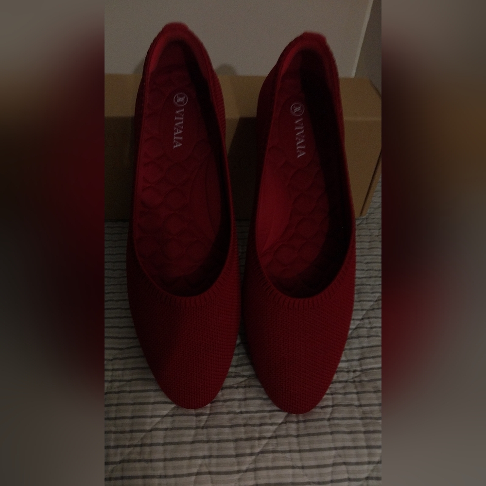 Stylish Red Women's Flats - Picture 5 of 6